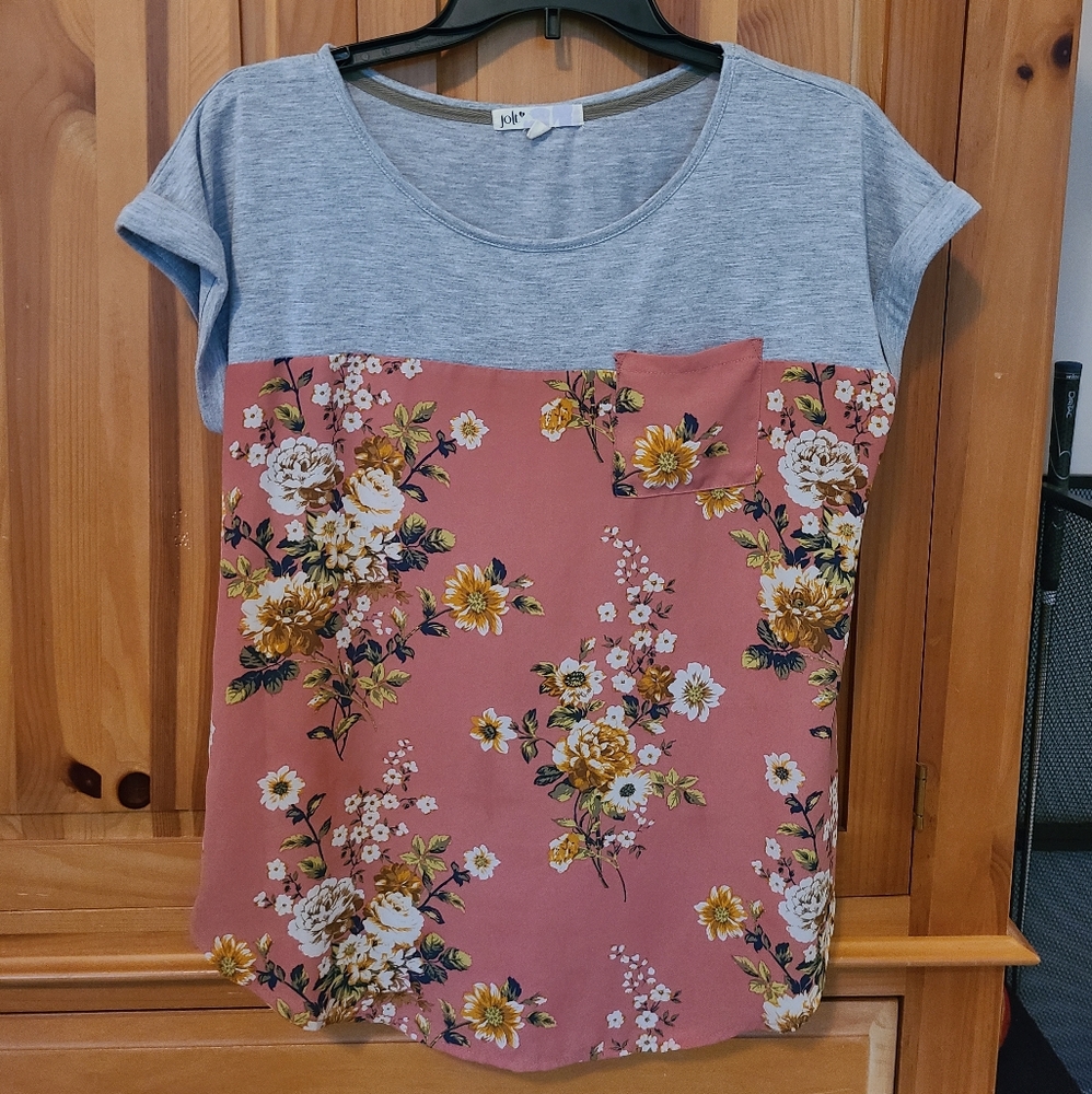 Mixed media top
